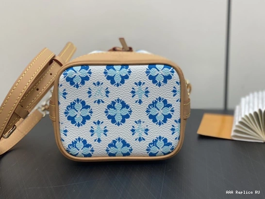 Aaa replica ru NOÉ-13*16*10cm VUITTON NANO LOUIS 0818